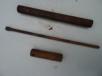 Díly na traktor Zetor . - 20