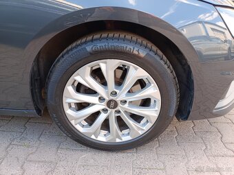 Audi A4 Avant 2.0TDI 120kW S-tronic 125tkm Tažné Full LED - 20