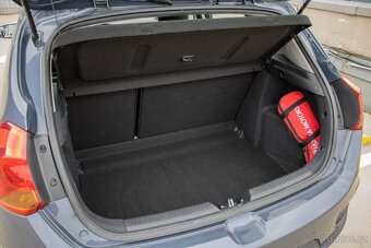 KIA Ceed 1.4 CRDi WGT Silver, TOP stav, nebúrané, SR pôvod - 20