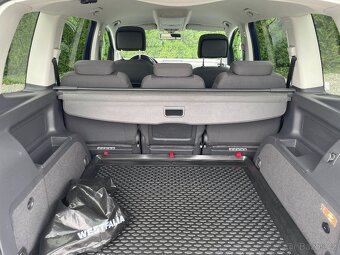 Volkswagen Touran 2.0 TDI 103 kW Comfortline - 20