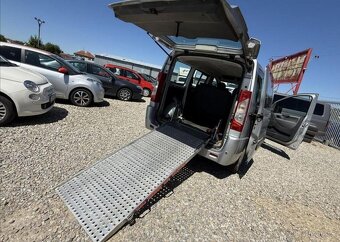 Fiat Scudo 2,0 SERVISKA,INVALIDNÍ RAMPA nafta manuál 100 kw - 20