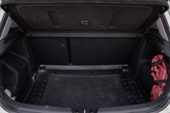 Kia Ceed 1.4GDi 74kw 2016 MT/6 - aj na splátky - 20
