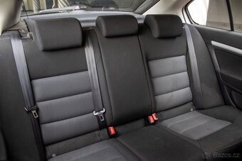Škoda Octavia 1.6 MPI Ambiente - 20
