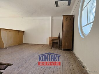 Historická budova s potenciálem přeměny na moderní rodinný d - 20