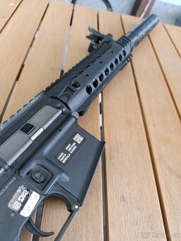 M4 flex s upgradem + výbava - 20