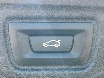 BMW 330e 215kw 2022 Led kamera ACC - odpočet DPH - 20