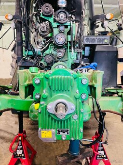 přední tříbodový závěs pro traktory John deere - 20