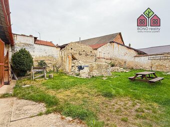 RD, dispozice 3+kk, plocha 118 m2, garáž 20 m2, zahrada 222  - 20