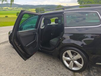 Volkswagen PASSAT KOMBI - 209tis/km - DSG - 2011 - 20