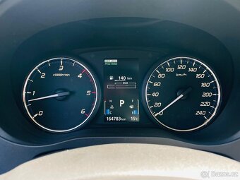 Mitsubishi Outlander 2.2Di-D 110KW 4x4 AUT SENZORY SERVISKA - 20