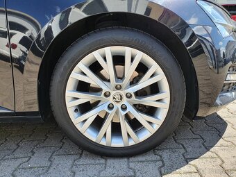 Škoda Superb 3 Combi Style 2.0TDI 110kW DSG Matrix Ambient - 20