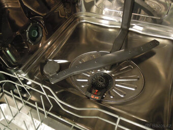 IKEA LAGAN vestavěná dotyková myčka 60 cm automatické dvířka - 20