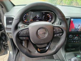 Jeep Grand Cherokee - 20