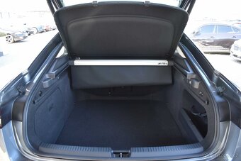 Škoda Superb 2.0 TDI 142kW 4x4 L&K TAŽNÉ DPH ČR 1.MAJITEL - 20