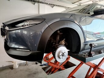 Mazda Cx-30 Comfort+AWD, 2,0 132 kw-Top stav, servis, tažné - 20