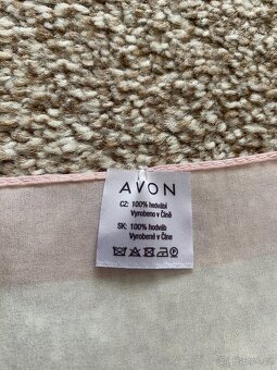 Nový dámský šátek Avon z hedvábí - decentní vzor, orig. bal. - 20