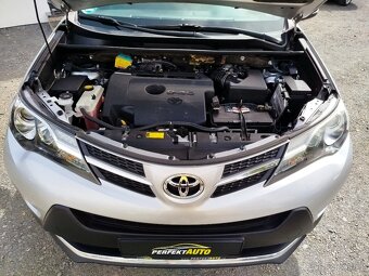 Toyota RAV4 2,2 D-4D 110 kW STYLE 4X4,r.v.2013,naj.212.515km - 20