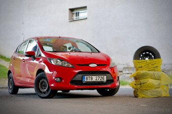 FORD FIESTA 1.25 (klima, nízký nájezd, park. senzory) - 20