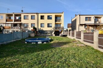 Rd v Týnci nad Labem, 6+1, zahrada 594 m2 - 20
