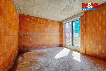 Prodej bytu 2+kk 67 m² + zahrada 118 m² Plzeň, ul. Na Průhon - 20