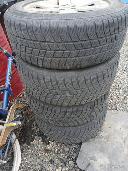 Hyundai Santa Fe 4x4 2,2 Crdi, manuál, max. výbava - 20
