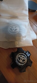 Prodám originál kola Toyota Hilux R18 - 20