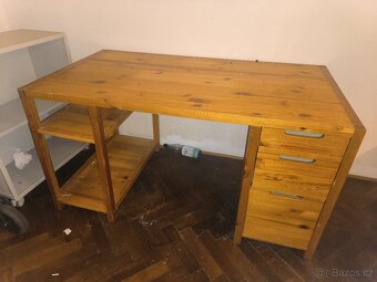 Bytový nábytek, pračka, postele , gauče , stolky , televize - 20