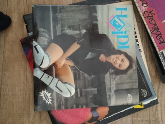 Dobrý den.Nabizim staré LP - 20