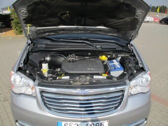 CHRYSLER TOWN & COUNTRY 3,6L V6 211kw LPG odp. DPH 2015 - 20