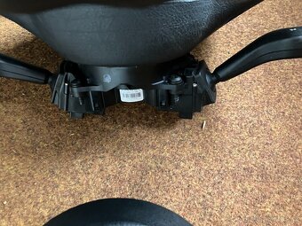 díly na BMW X3 E83 r.v. 2005 komplet plechy, dále dle popisu - 20