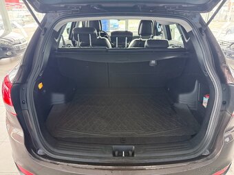 Hyundai ix35 1,7 CRDI,SERVISKA,ČR,TAŽNÉ - 20
