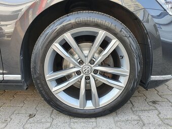 VW Passat B8 Variant Elegance 2.0TDI 147kW DSG Matrix Ambi - 20