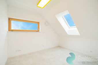 Rodinný dům, 4+kk, novostavba, zahrada, Rožnov - 20