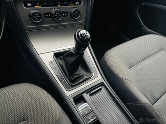 Volkswagen Golf 2.0TDI 110KW VÝHŘEV SENZORY SERVISKA - 20