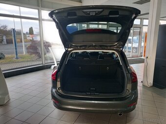 Nový Ford Focus Kombi Titanium - 20