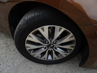 Kia Ceed 1.6GDi,99kW,1majČR,S.kniha,aut.klima,tažné,ESP,HSA - 20