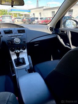 Mazda 3 1.6i 16V 77kW r.2011 + EDITION SPORT+ alu + klima - 20