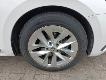 Škoda Octavia 4 Combi 2.0TDI 110kW DSG 123tkm Webasto CANTON - 20