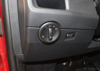 Volkswagen Caravelle 2.0TDI L DSG / 9.míst nafta automat - 20