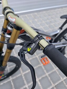 Downhill kolo YT Industries Tues CF Pro Race Carbon 27.5" - 20