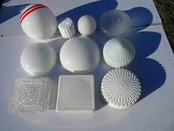 Bakelitové RETRO lampičky . - 20