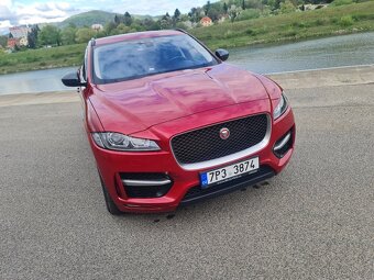 Prodám  Jaguar F-Pace 2.0D 132kw - 20