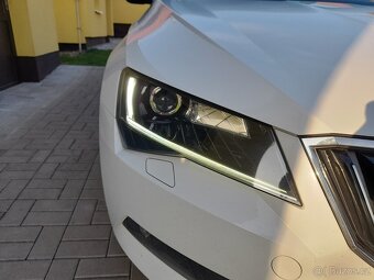 ŠKODA SUPERB III KOMBI 2,0 TDI,7-DSG,NAVI,2018 - 20