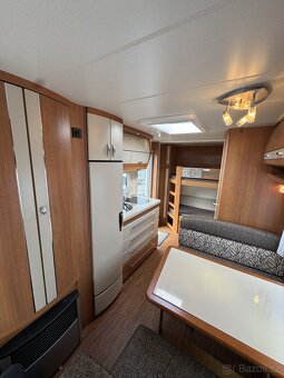 Hobby Excellent 490 KMF ~ Palandy - 20