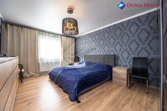 Prodej RD 6+1, 260 m2, pozemek 520 m2, Praha 9 – Čakovice, T - 20