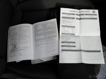 Volkswagen Golf Sportsvan 1.6TDI Comfortline 239.000Kč - 20