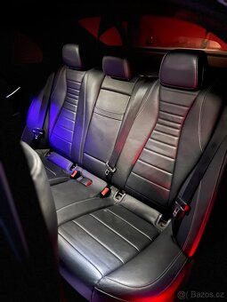 Mercedes-Benz E 2016 - 20