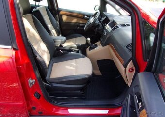 Opel Zafira 1.8i 103kW 7MÍST 185 000KM TOP benzín manuál - 20