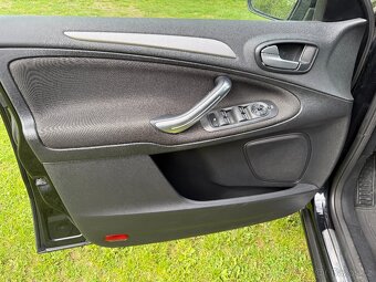 Ford S-Max 2.0TDCI.120KW,Navi,Automat,2014 - 20