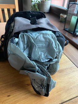 Nikon D5000 - 18-105 AF-S DX VR - 20